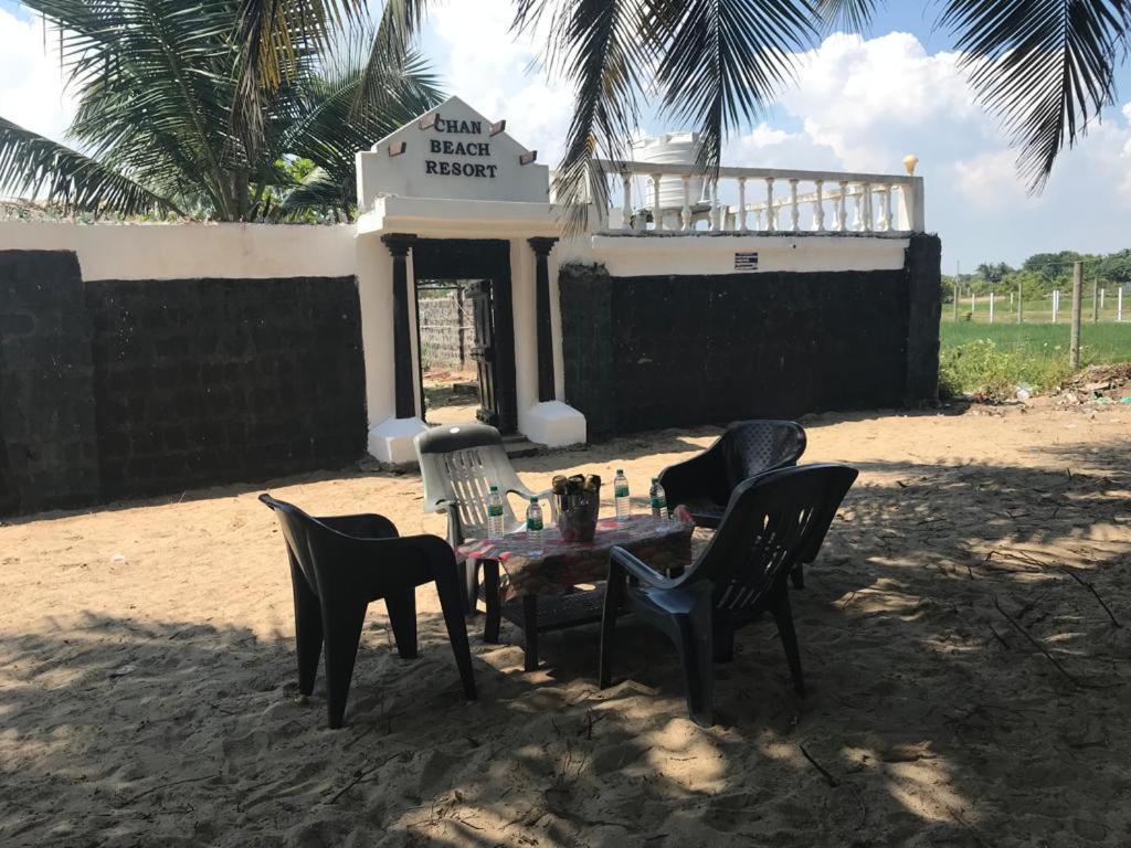 Chan Beach Resort Bahur 외부 사진